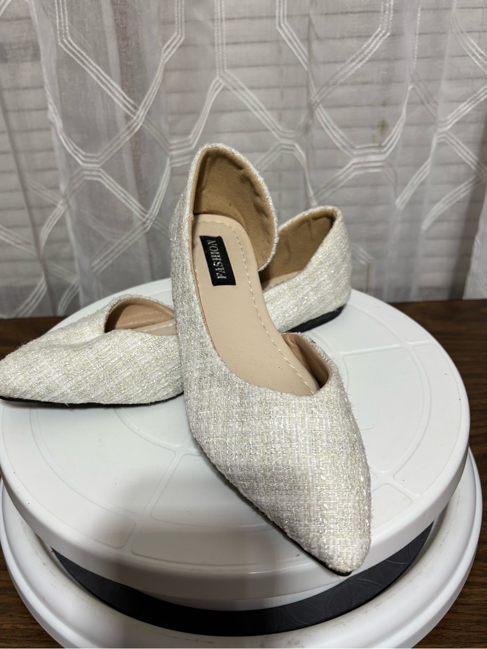 SHEIN Fashion Ivory Tweed Pointed Toe Ballet Flats - Women size 6